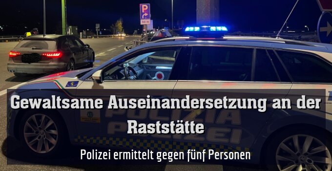 Polizei ermittelt gegen fünf Personen