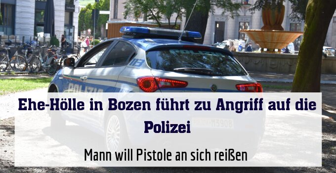 Mann will Pistole an sich reißen 