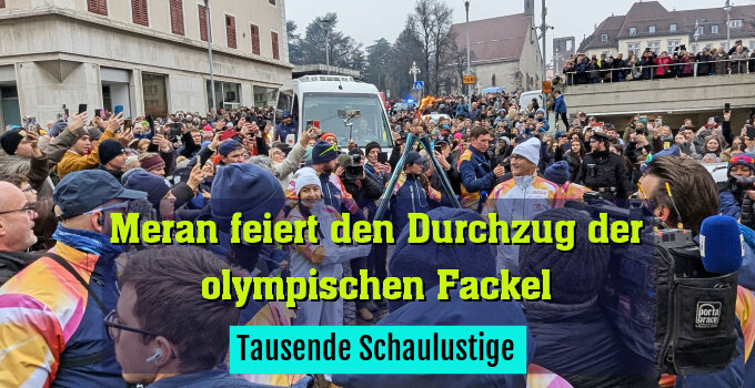 Tausende Schaulustige