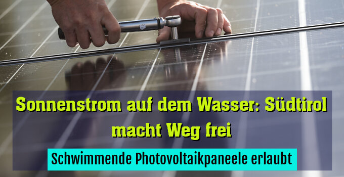 Schwimmende Photovoltaikpaneele erlaubt