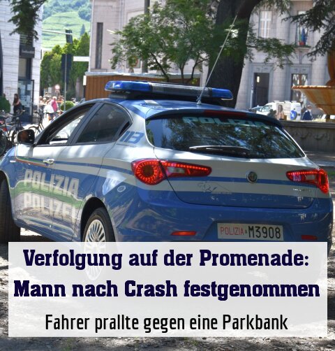 Fahrer prallte gegen eine Parkbank