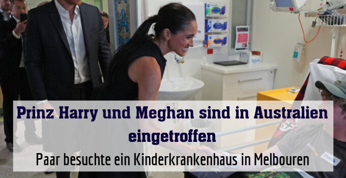 Paar besuchte ein Kinderkrankenhaus in Melbourne