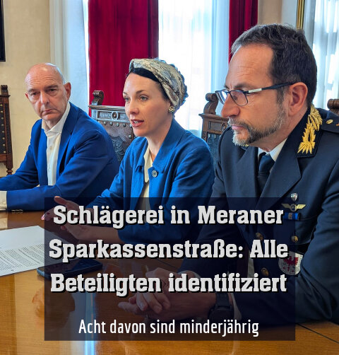 Acht davon sind minderjährig