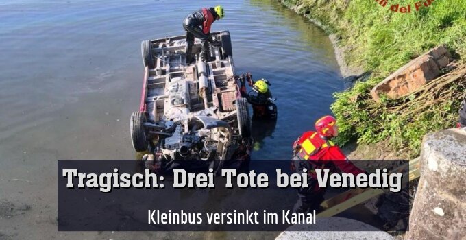 Kleinbus versinkt im Kanal