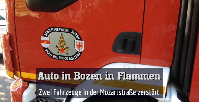 Zwei Fahrzeuge in der Mozartstraße zerstört