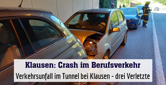 Verkehrsunfall im Tunnel bei Klausen - drei Verletzte