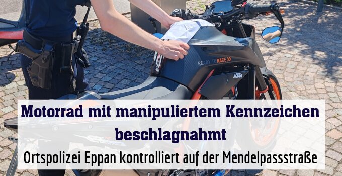 Ortspolizei Eppan kontrolliert auf der Mendelpassstraße