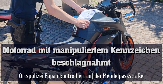 Ortspolizei Eppan kontrolliert auf der Mendelpassstraße