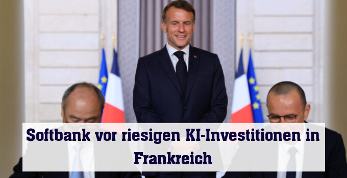 Macron mit Softbank-Chef (links) und Schneider-Electric-Chef (rechts)
