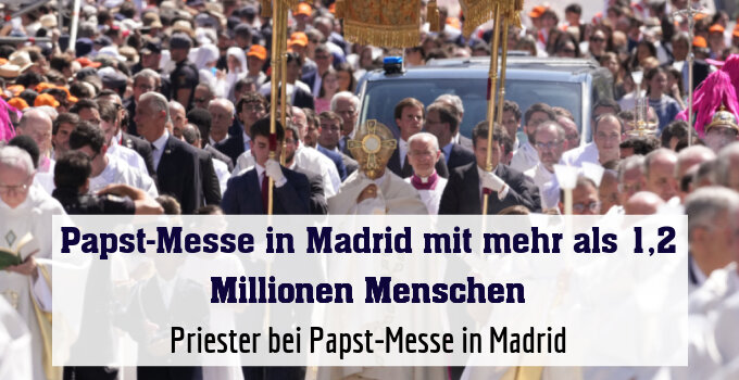 Papst Leo XIV. bei Fronleichnamsprozession in Madrid