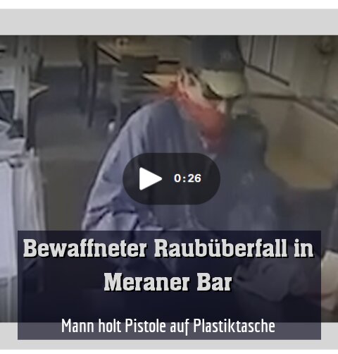 Mann holt Pistole auf Plastiktasche