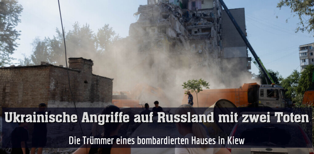 Die Trümmer eines bombardierten Hauses in Kiew