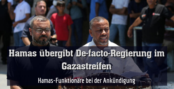 Hamas-Funktionäre bei der Ankündigung