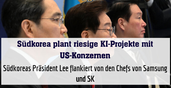 Südkoreas Präsident Lee flankiert von den Chefs von Samsung und SK