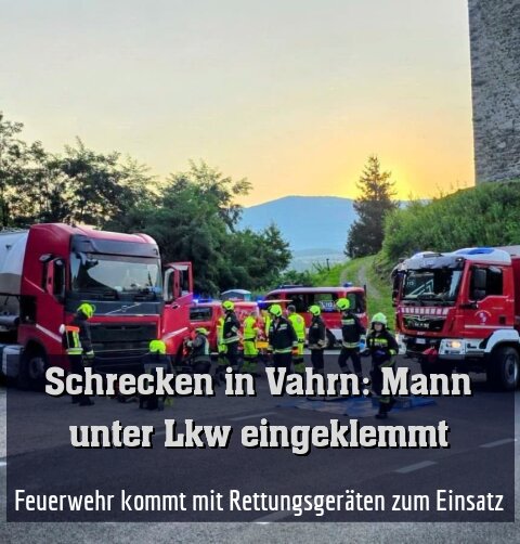 Feuerwehr kommt mit Rettungsgeräten zum Einsatz