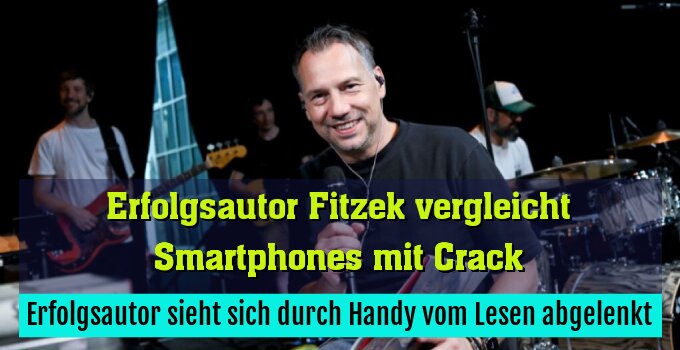 Erfolgsautor sieht sich durch Handy vom Lesen abgelenkt