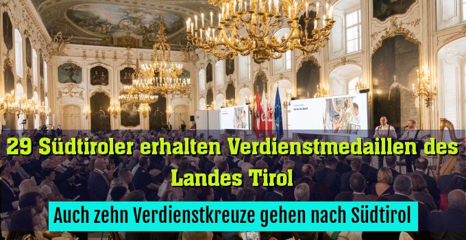 Auch zehn Verdienstkreuze gehen nach Südtirol