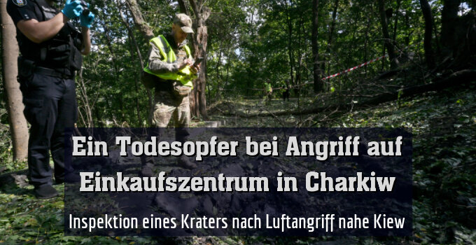 Inspektion eines Kraters nach Luftangriff nahe Kiew