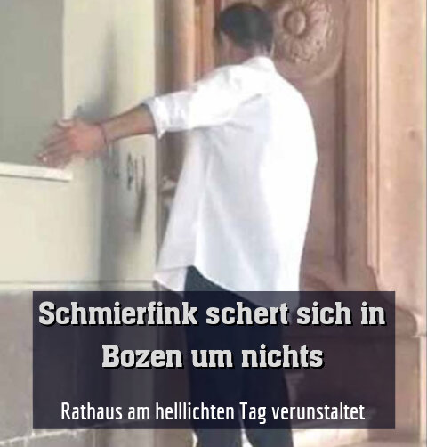 Rathaus am helllichten Tag verunstaltet
