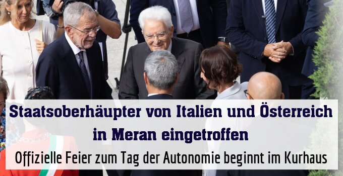 Offizielle Feier zum Tag der Autonomie beginnt im Kurhaus