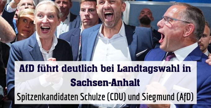 AfD-Führung jubelt mit Spitzenkandidat Ulrich Siegmund über Prognose
