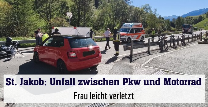 Frau leicht verletzt