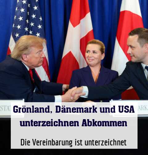 Trump, Frederiksen und Nielsen nach der Unterzeichnung des Abkommens
