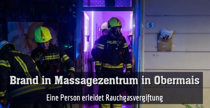 Eine Person erleidet Rauchgasvergiftung