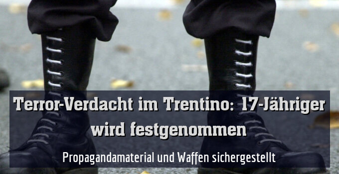 Propagandamaterial und Waffen sichergestellt