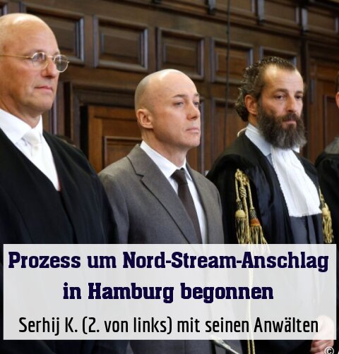 Serhij K. (2. von links) mit seinen Anwälten