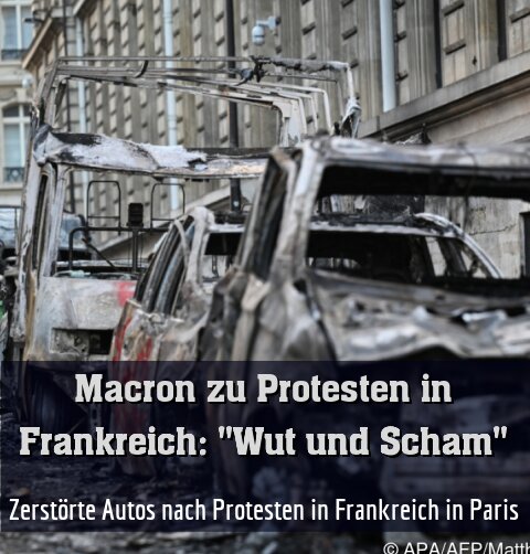 Zerstörte Autos nach Protesten in Frankreich in Paris