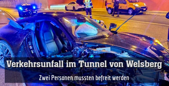 Zwei Personen mussten befreit werden