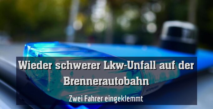 Zwei Fahrer eingeklemmt