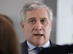 Tajani: “Die ‘richtige’ Frau trägt keinen Minirock”