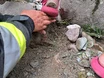 Sarntal: Frau tritt sich Eisen in den Fuß