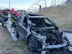 Tisens: Hybridfahrzeug brennt völlig aus