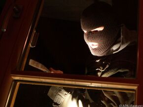 Einbrecher schlagen in mehreren Wohnungen in Leifers zu