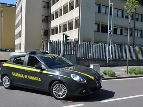 Bozen: Obdachloser mit Silbermünzen im Wert von 80.000 Euro