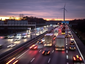 Maut zurück bei Baustellen-Stau: Schwachstellen bei der A22?