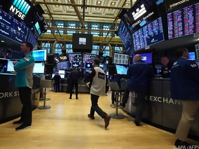 Finanzpolizei führt weltweites Projekt gegen Geldwäsche an