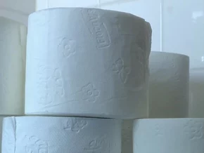 Bozen: Toiletten im Aufnahmezentrum unbenutzbar