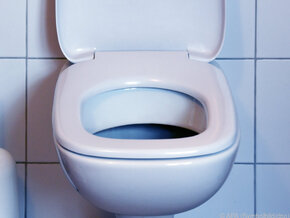 Klare Mehrheit für Toiletten-Offensive in Bozen