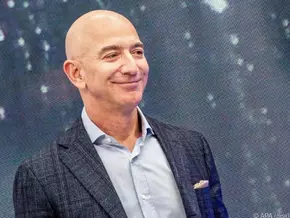 Bezos: KI könnte Arbeitskräftemangel bringen, nicht Jobabbau