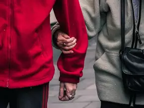 Das dreckige Geschäft mit der Pflege-Not