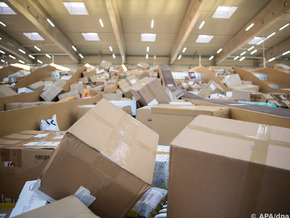 Paket aus Vietnam sorgt in Südtirol für Zustellungs-Wirbel