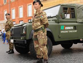 Marokkaner nach Raub in Bozen abgeschoben
