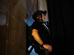 Trump: ICE-Beamte am Montag an Flughäfen im Einsatz