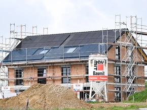 Meinungsverschiedenheiten über Lösungen für den Südtiroler Wohnungsmarkt