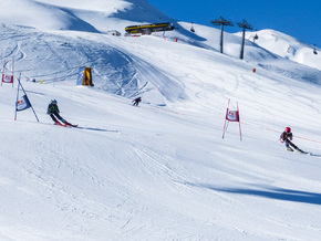 Für Ski-Talente nimmt die Saison jetzt richtig Fahrt auf