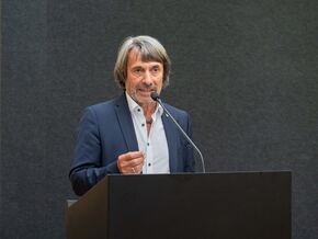 Rentnergewerkschaften begrüßen Gemeinschaftshäuser und neue Gesundheitshotline